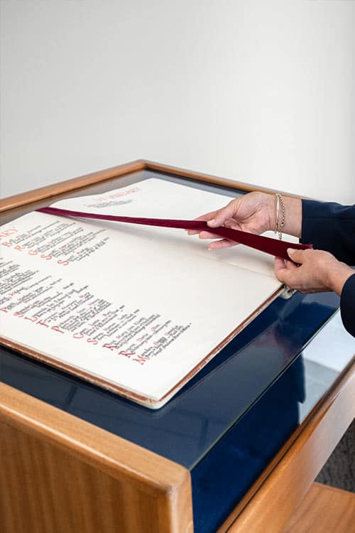 hand-written-memorial-book-canterbury-memorial-gardens-crematorium